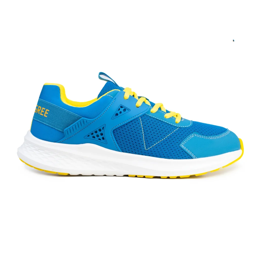 best online sneakers shoes for men in Pakistan