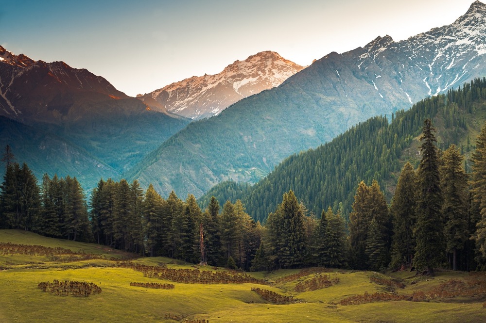 Sar Pass Trek